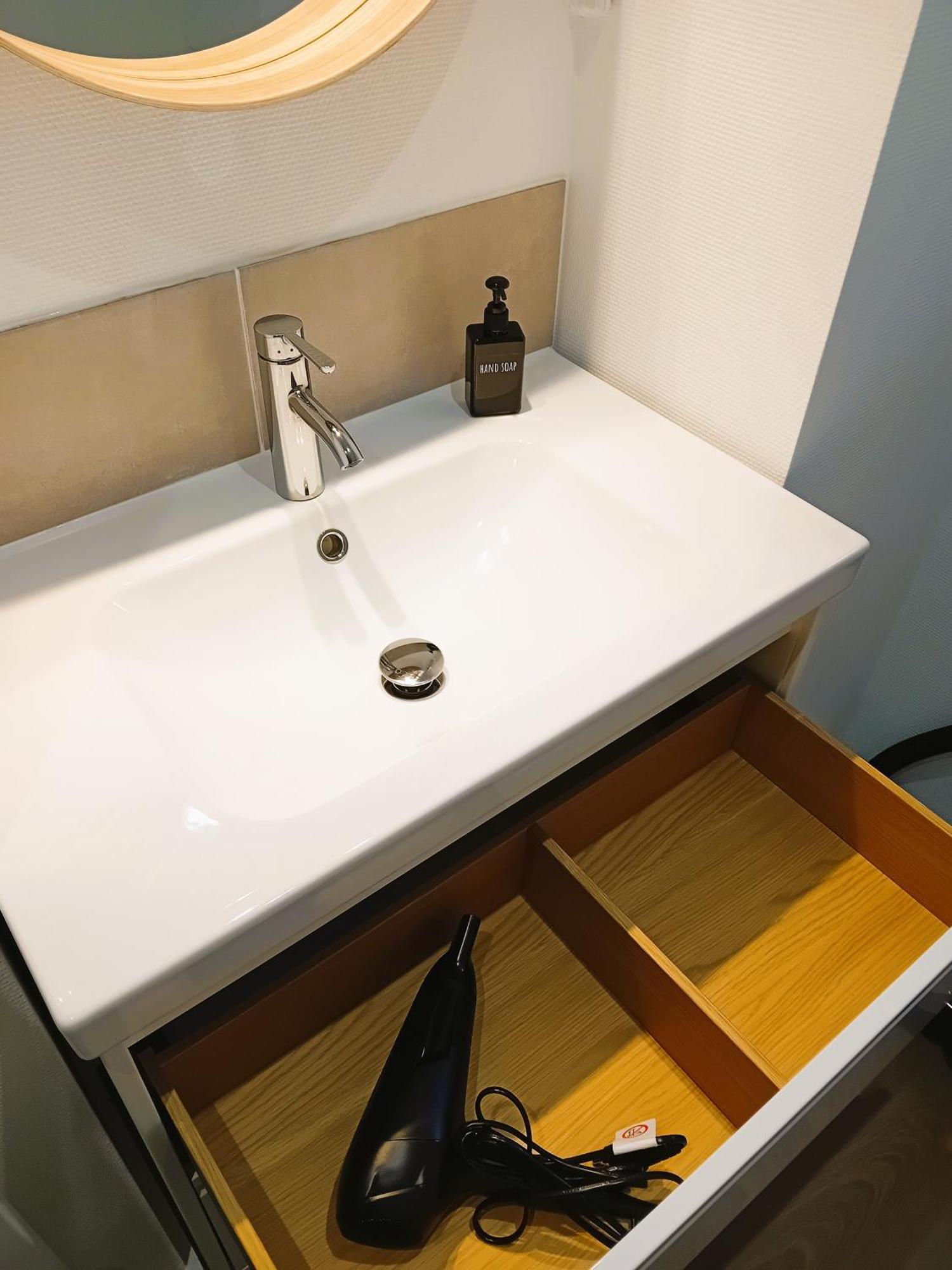 101 - Appart Renove Avec 1 Chambre Spacieuse - Tram Et Clinique Mutualiste A 1 Min Grenoble Chambre photo